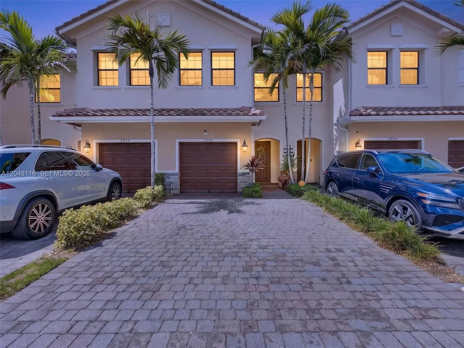 3 bedroom 2 bath for sale at 5918 NW 56th Pl, Tamarac FL 33319