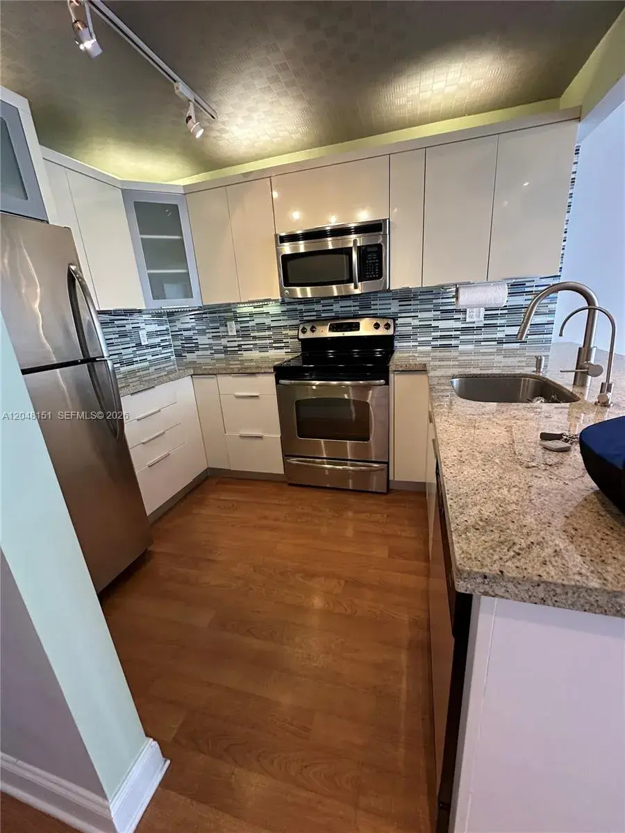 1228 West Ave # 1104, Miami Beach FL 33139