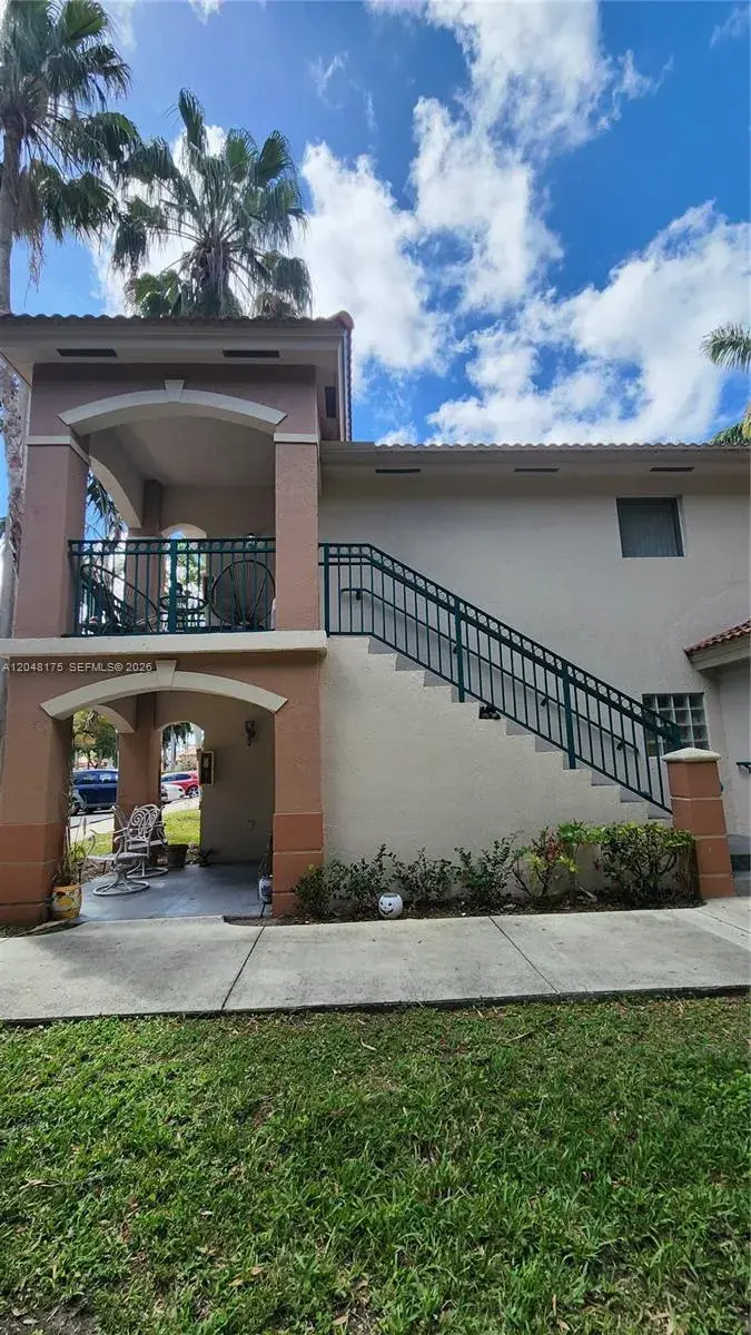 3 bedroom 2 bath for sale at 1301 SE 28th Ln # 42, Homestead FL 33035