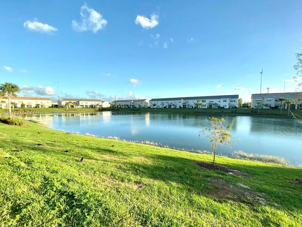 4984 Greenway Dr, Hollywood FL 33021