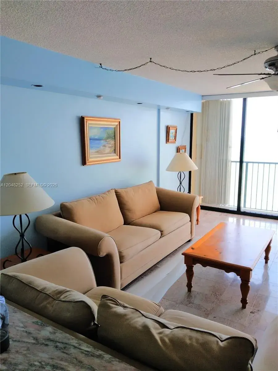 2101 S Ocean Dr # 2001, Hollywood FL 33019