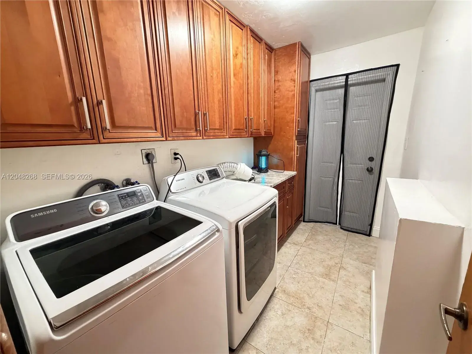 45 SE 14th St # 2, Dania Beach FL 33004