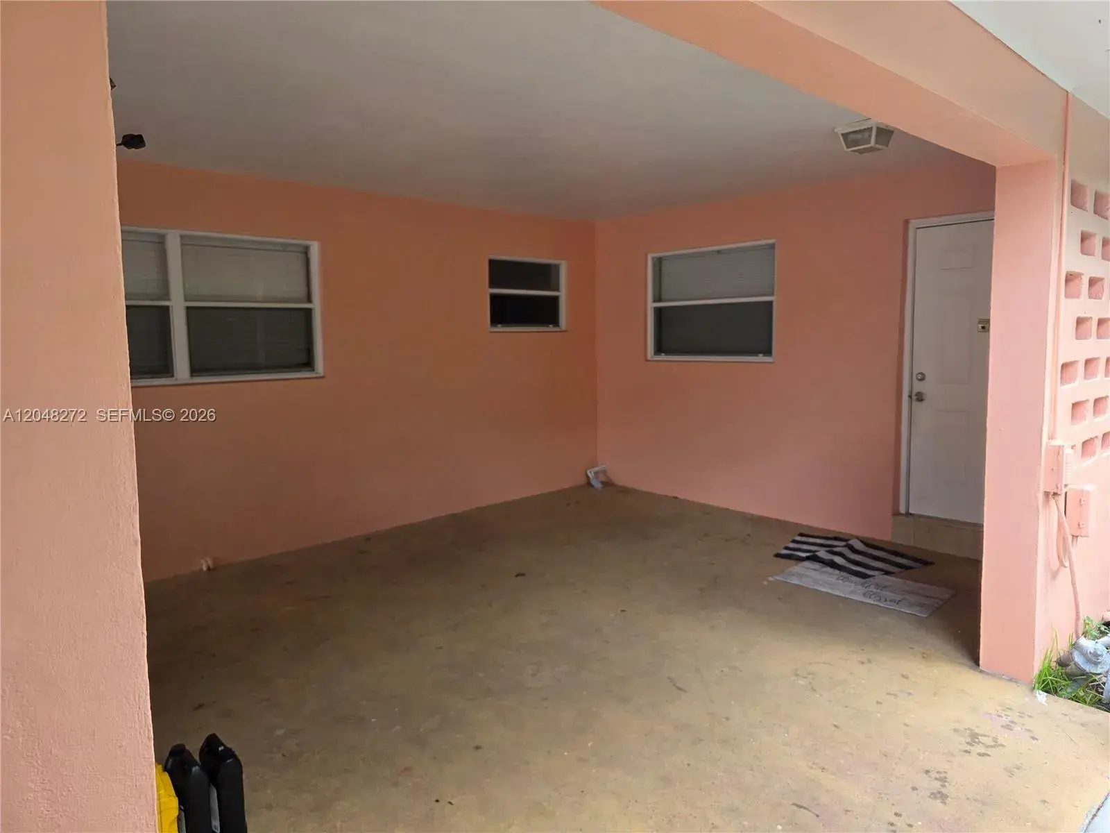 6130 Funston St, Hollywood FL 33023