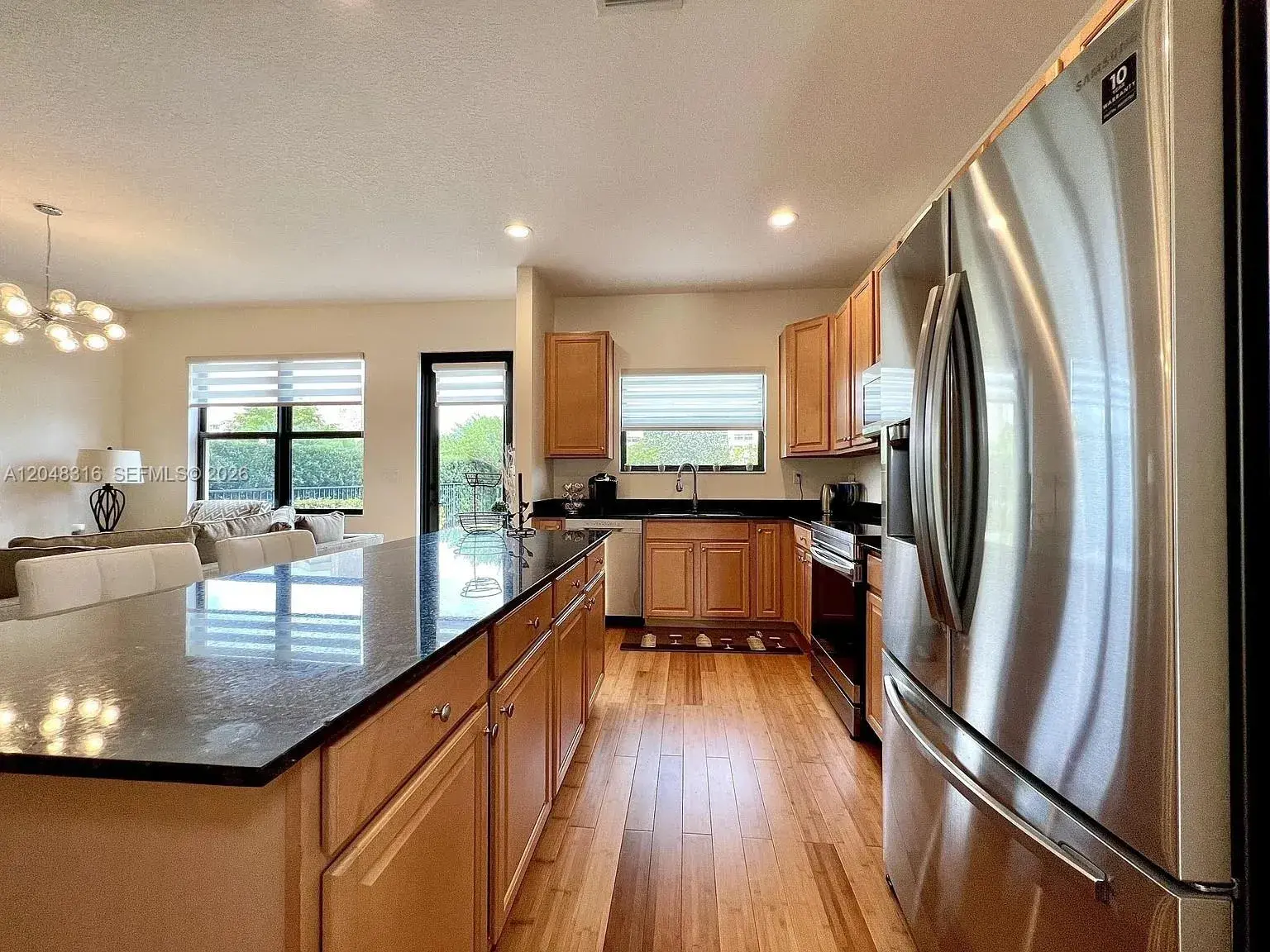 965 NE 193rd Ter, Miami FL 33179