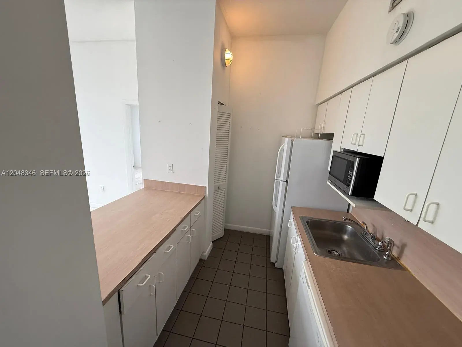 7400 W 20th Ave # 420, Hialeah FL 33016