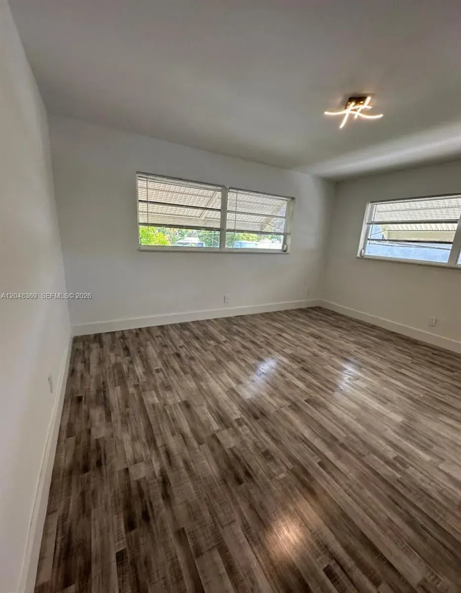 1722 Mayo St # 207, Hollywood FL 33020