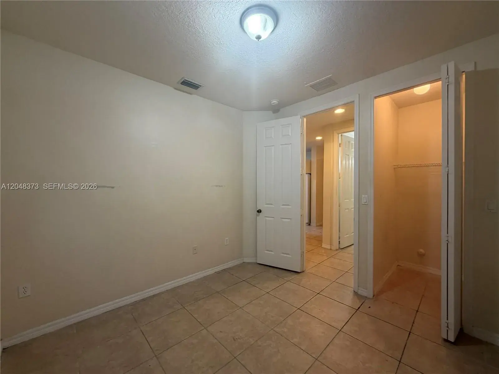 666 NE 35th Ave, Homestead FL 33033