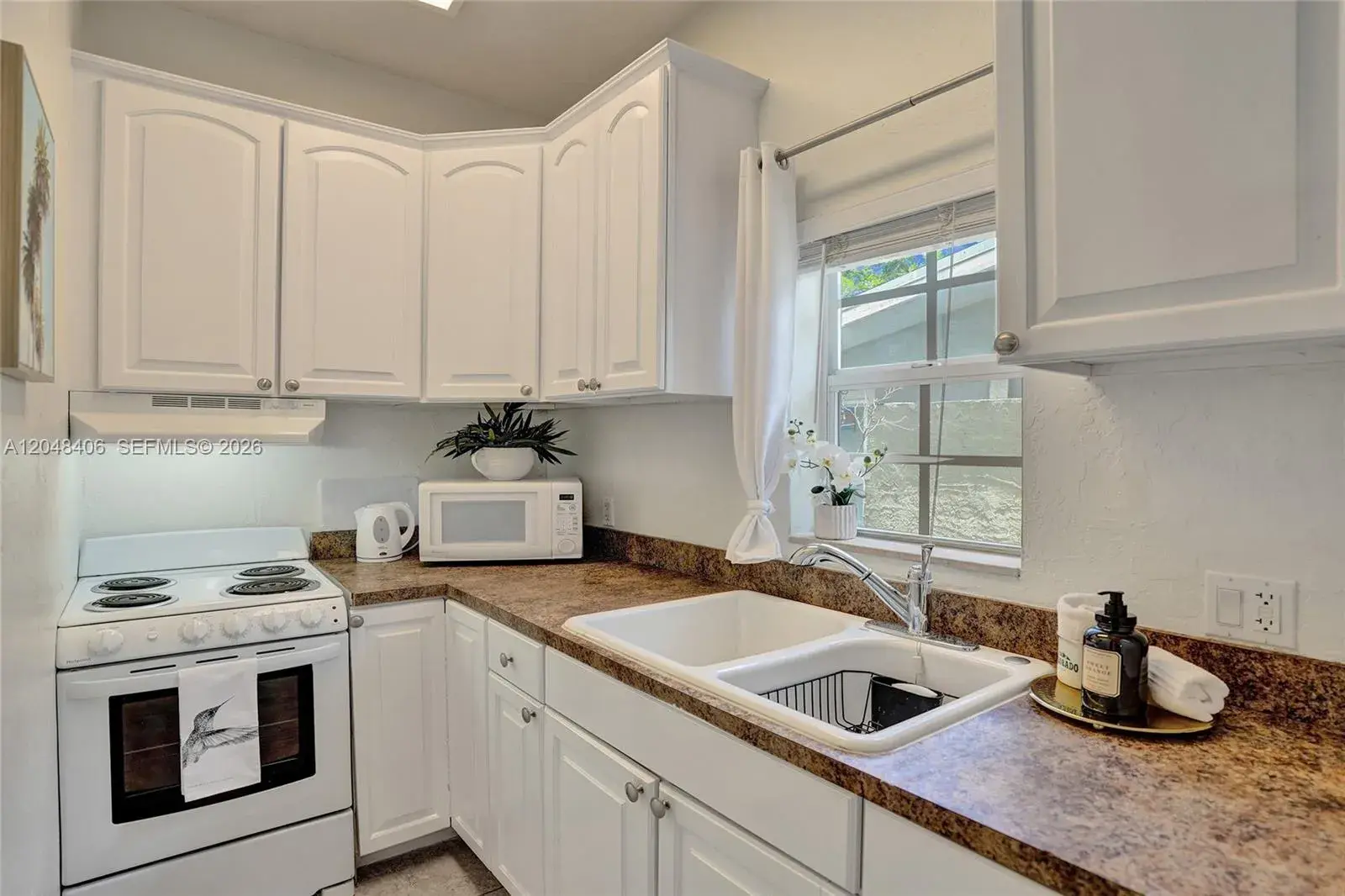 1 bath Residential Lease for rent at 1012 NE 17th Ct # 2, Fort Lauderdale FL 33305