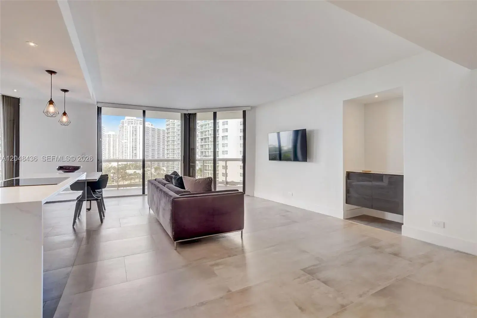 2 bedroom 2 bath Residential for sale at 20191 E Country Club Dr # 802, Aventura FL 33180