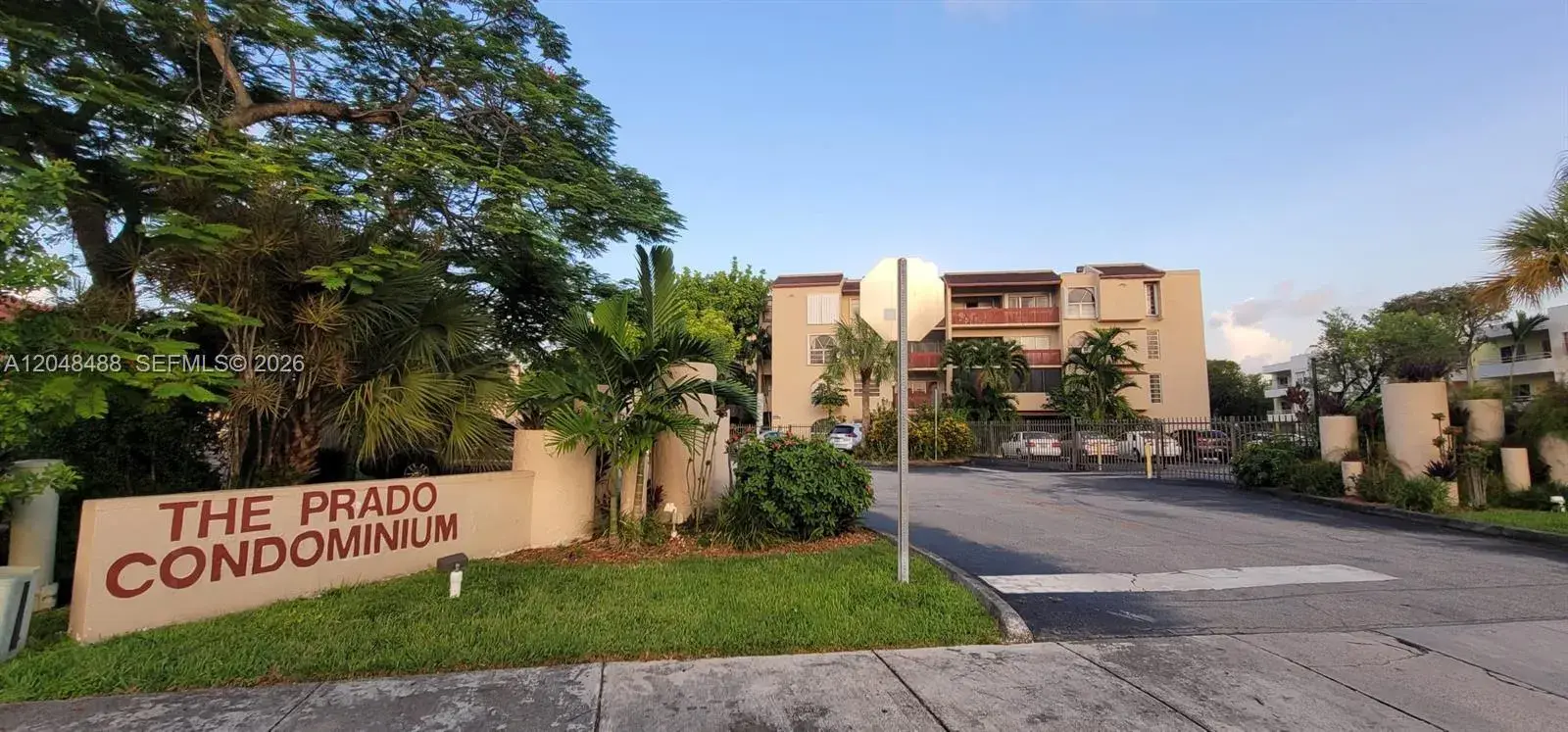 3 bedroom 2 bath Residential Lease for rent at 10641 SW 108th Ave # 4A, Miami FL 33176