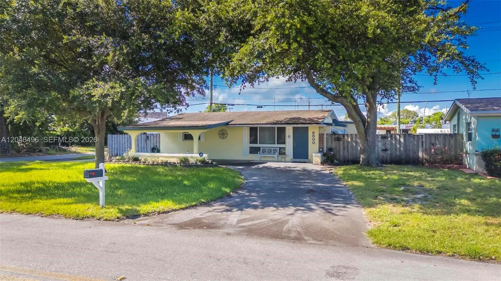 6500 Fletcher St, Hollywood FL 33023
