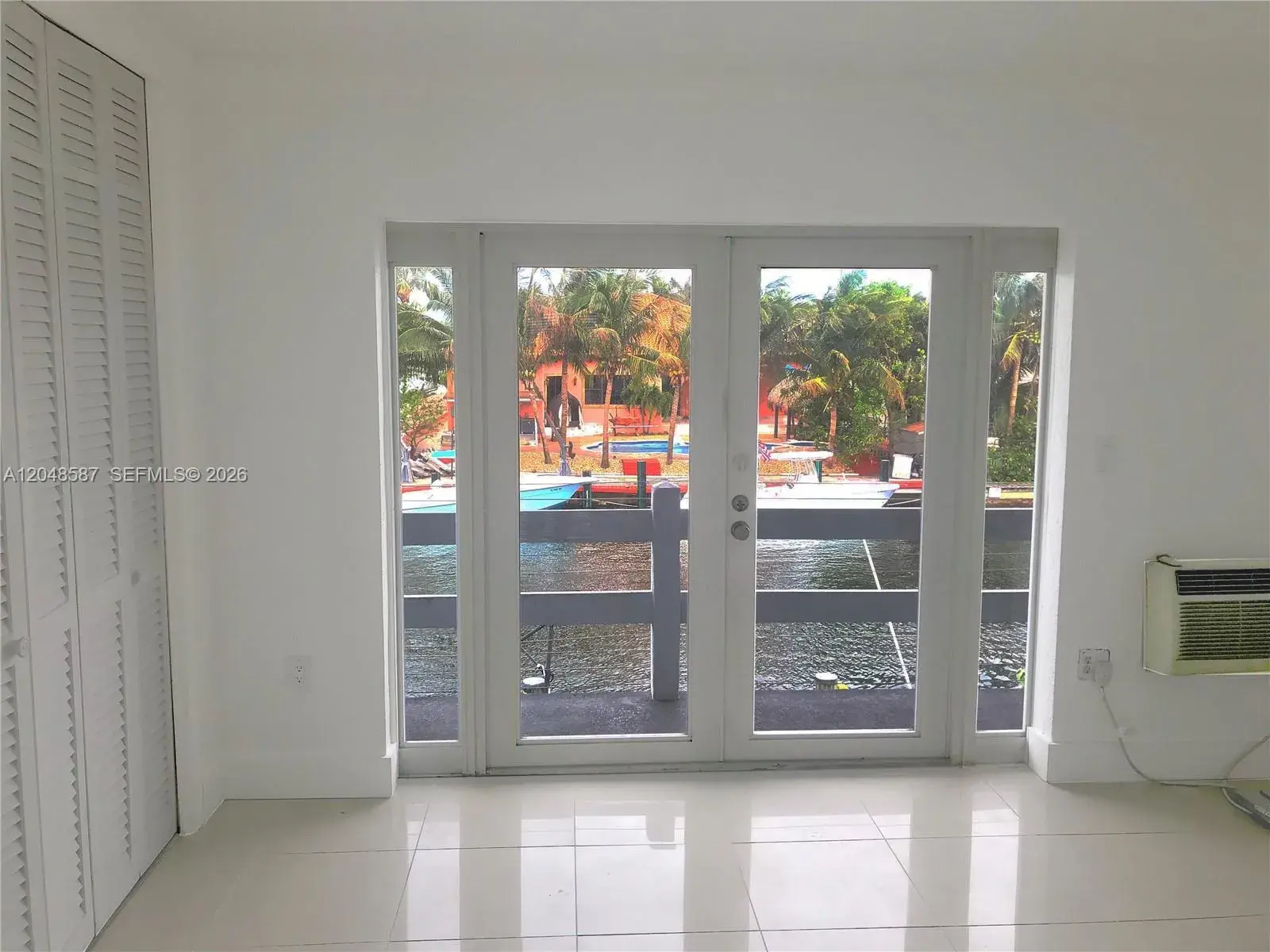 2185 NE 123rd St # 208, North Miami FL 33181
