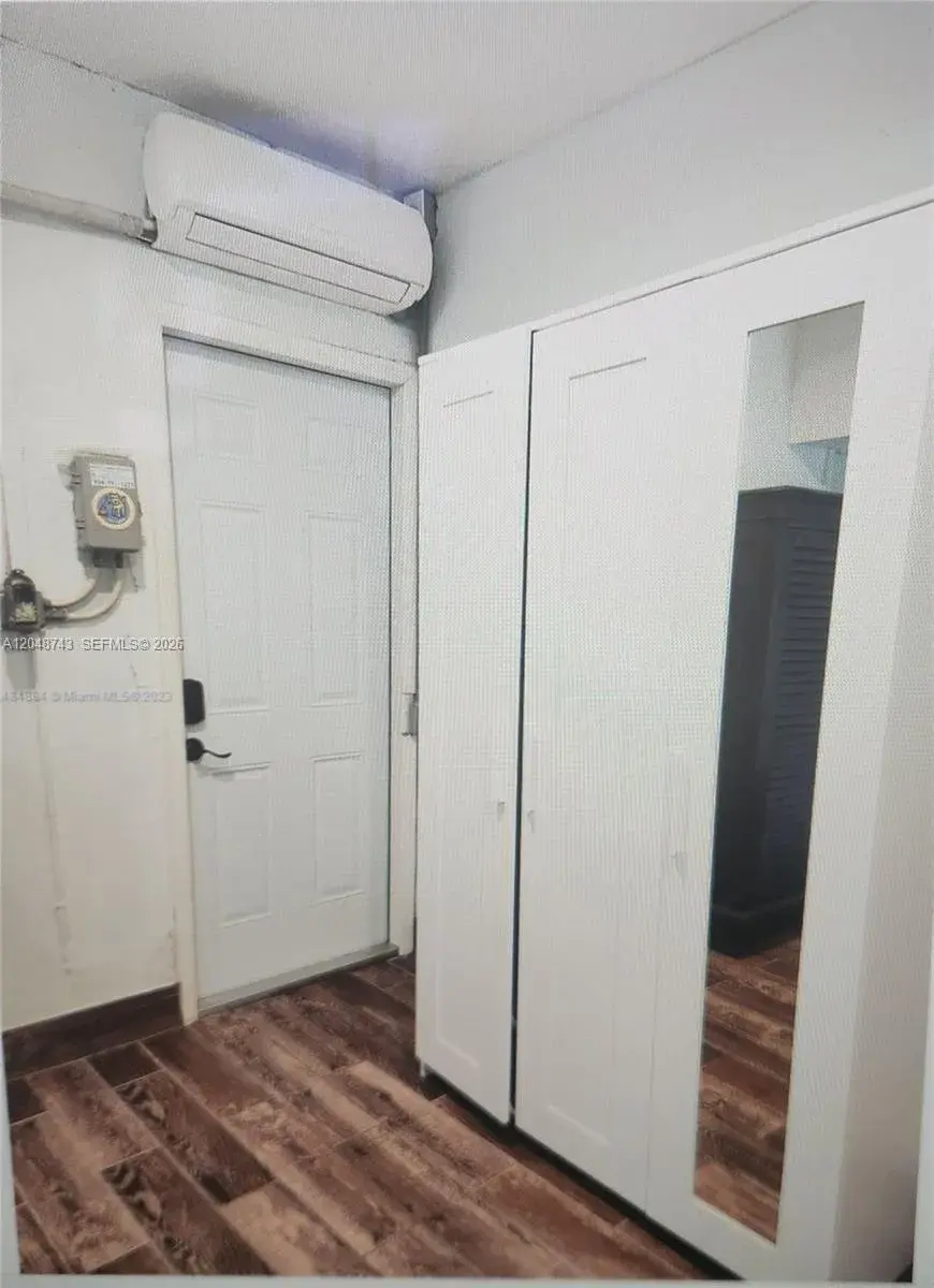 2251 NW 87th Ter, Pembroke Pines FL 33024