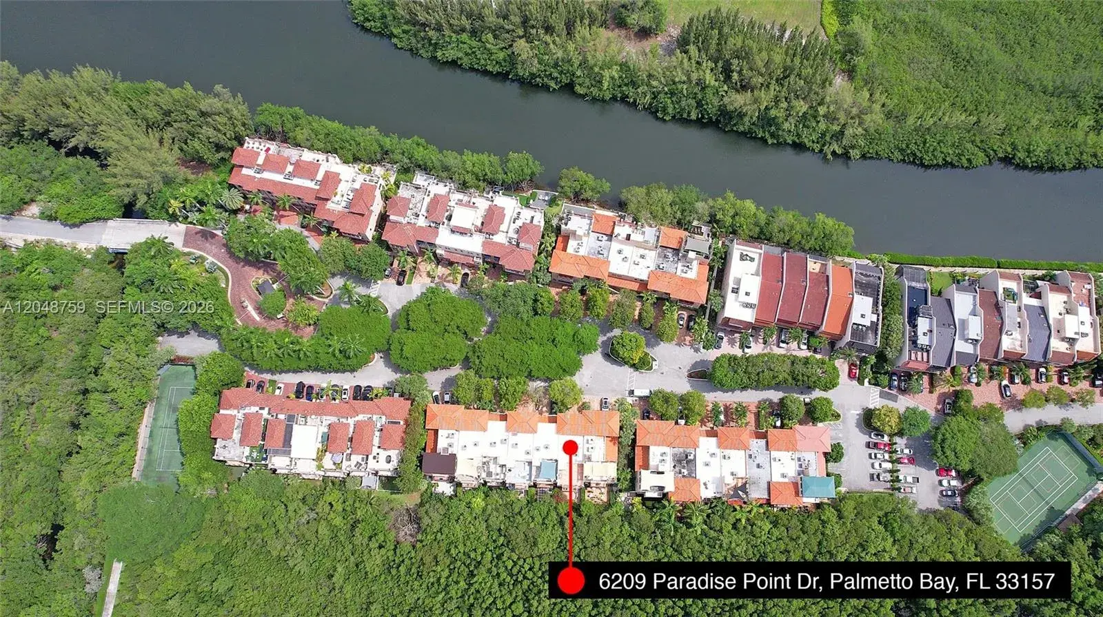 6209 Paradise Point Dr, Palmetto Bay FL 33157