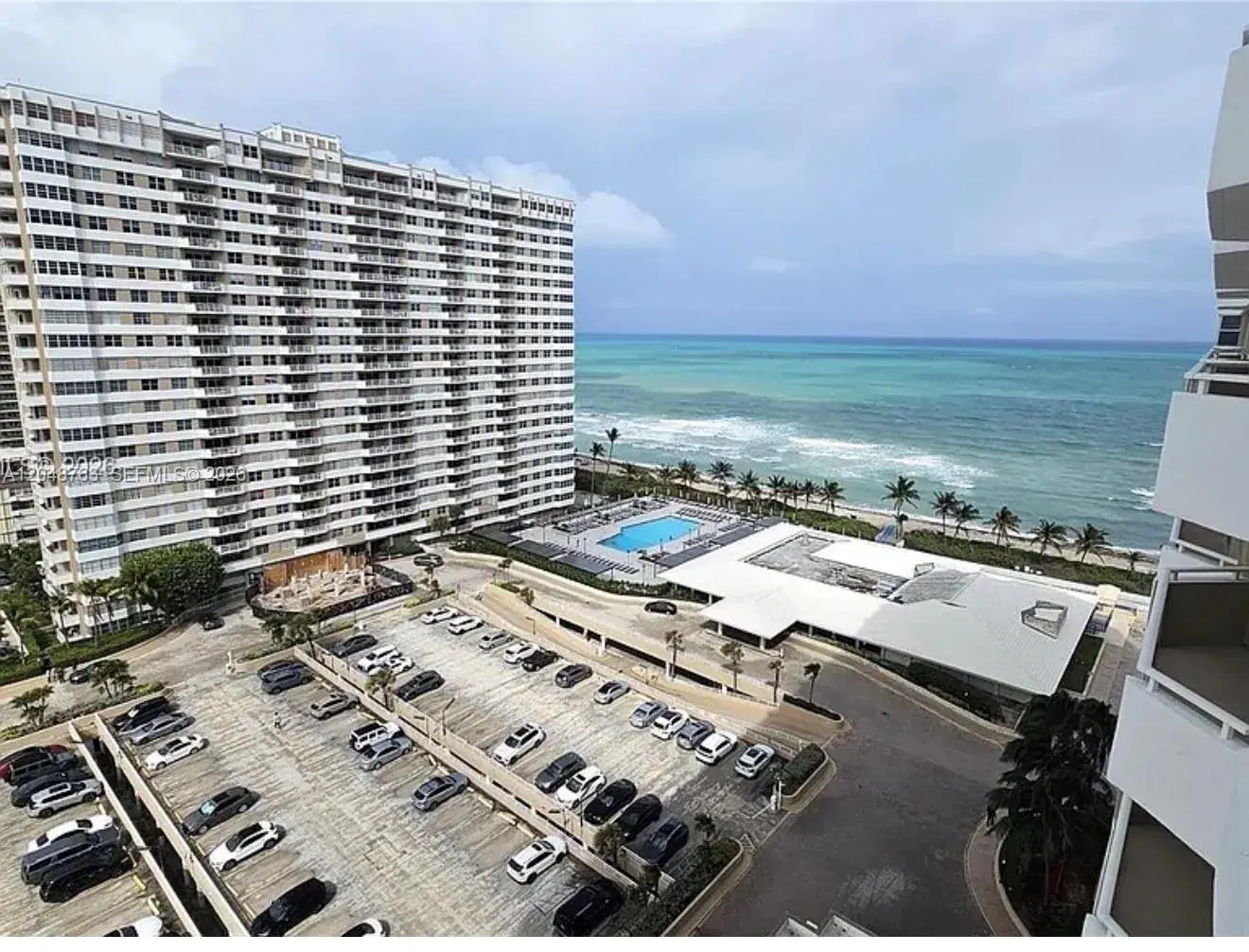 1980 S Ocean Dr # 15K, Hallandale Beach FL 33009