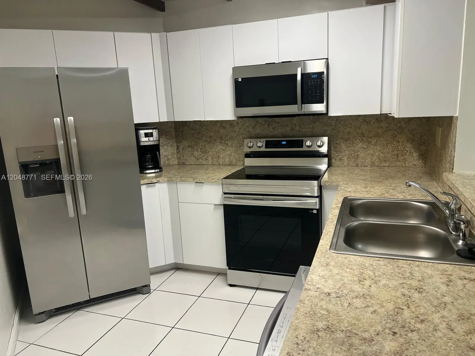 10241 NW 9th St Cir # 5, Miami FL 33172
