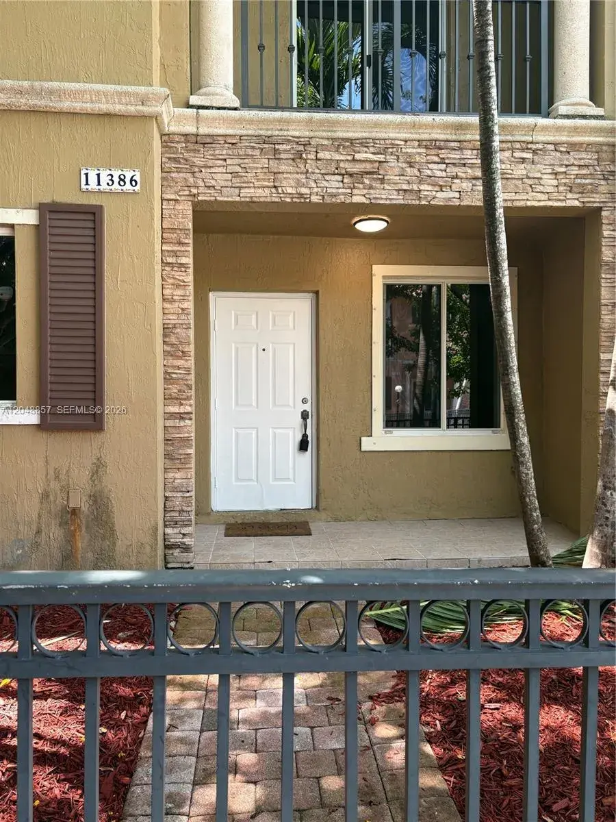 11386 SW 230th Ter # 11386, Miami FL 33170