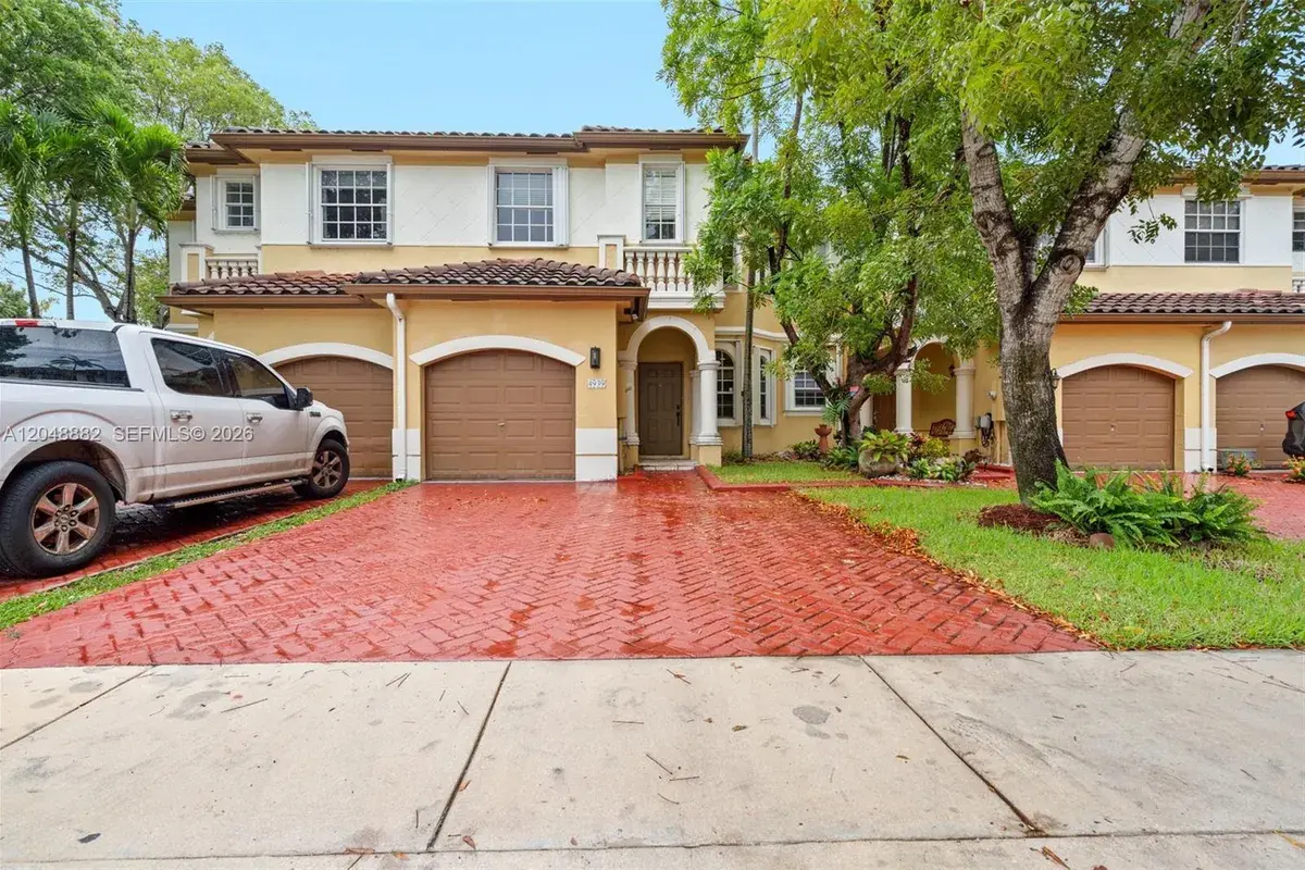 4939 SW 136th Ave, Miramar FL 33027