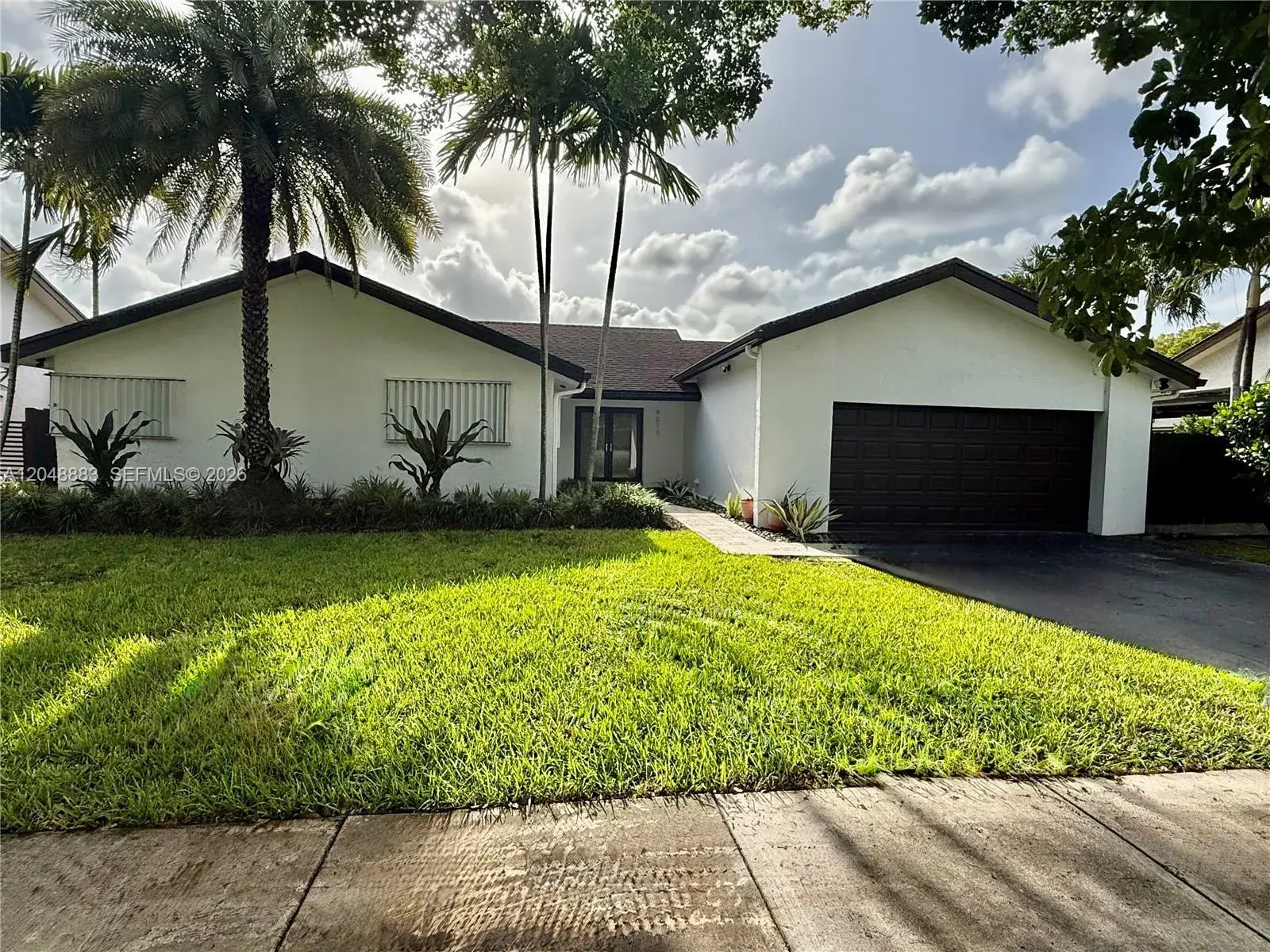 9013 SW 102nd Pl, Miami FL 33176
