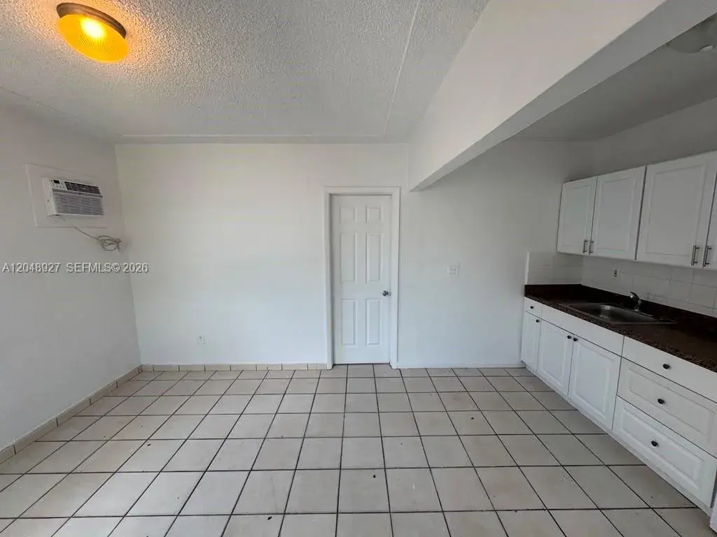 1236 NW 33rd Ave # 1, Miami FL 33125