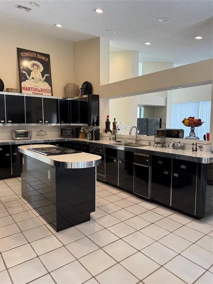 7125 Montrico Dr, Boca Raton FL 33433