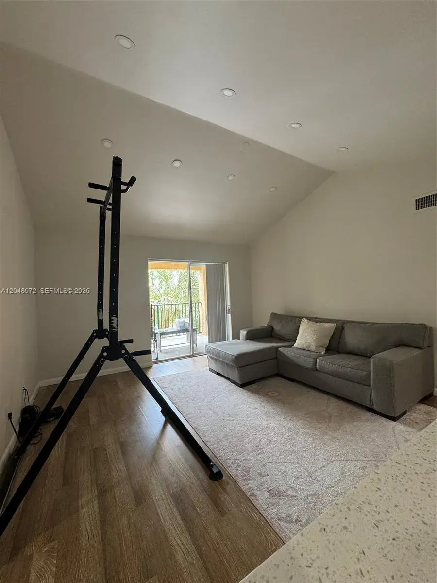 733 Riverside Dr # 1236, Coral Springs FL 33071