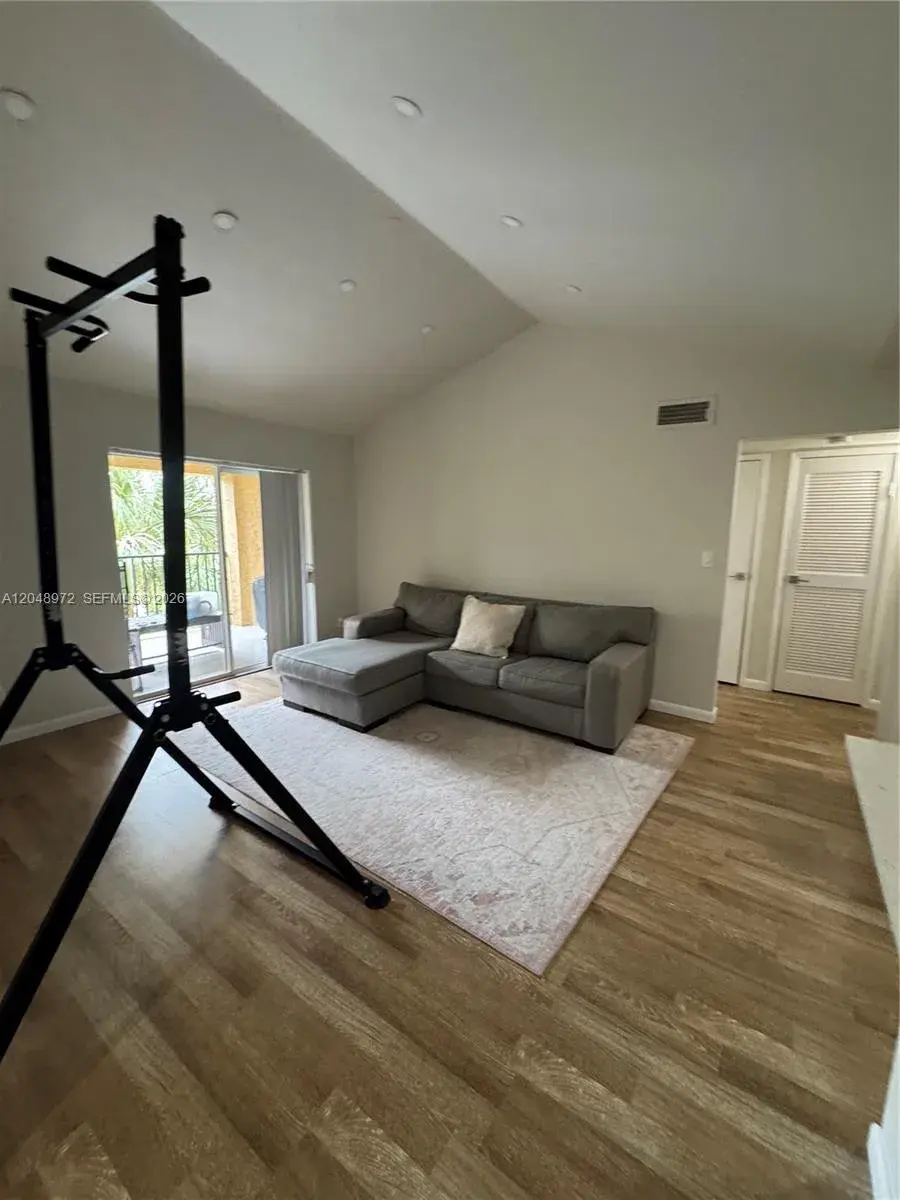 733 Riverside Dr # 1236, Coral Springs FL 33071