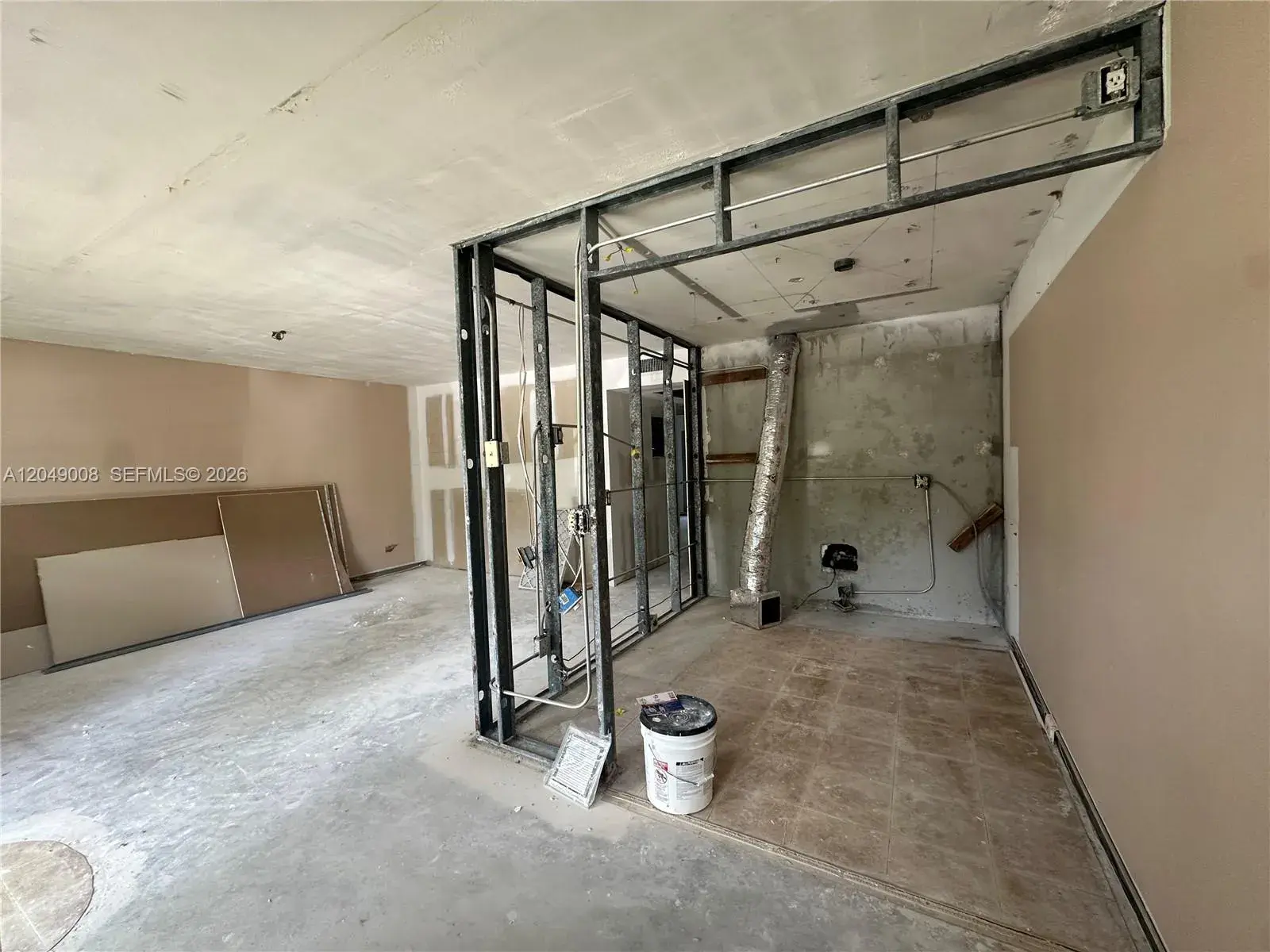 101 SW 132nd Way # 112J, Pembroke Pines FL 33027