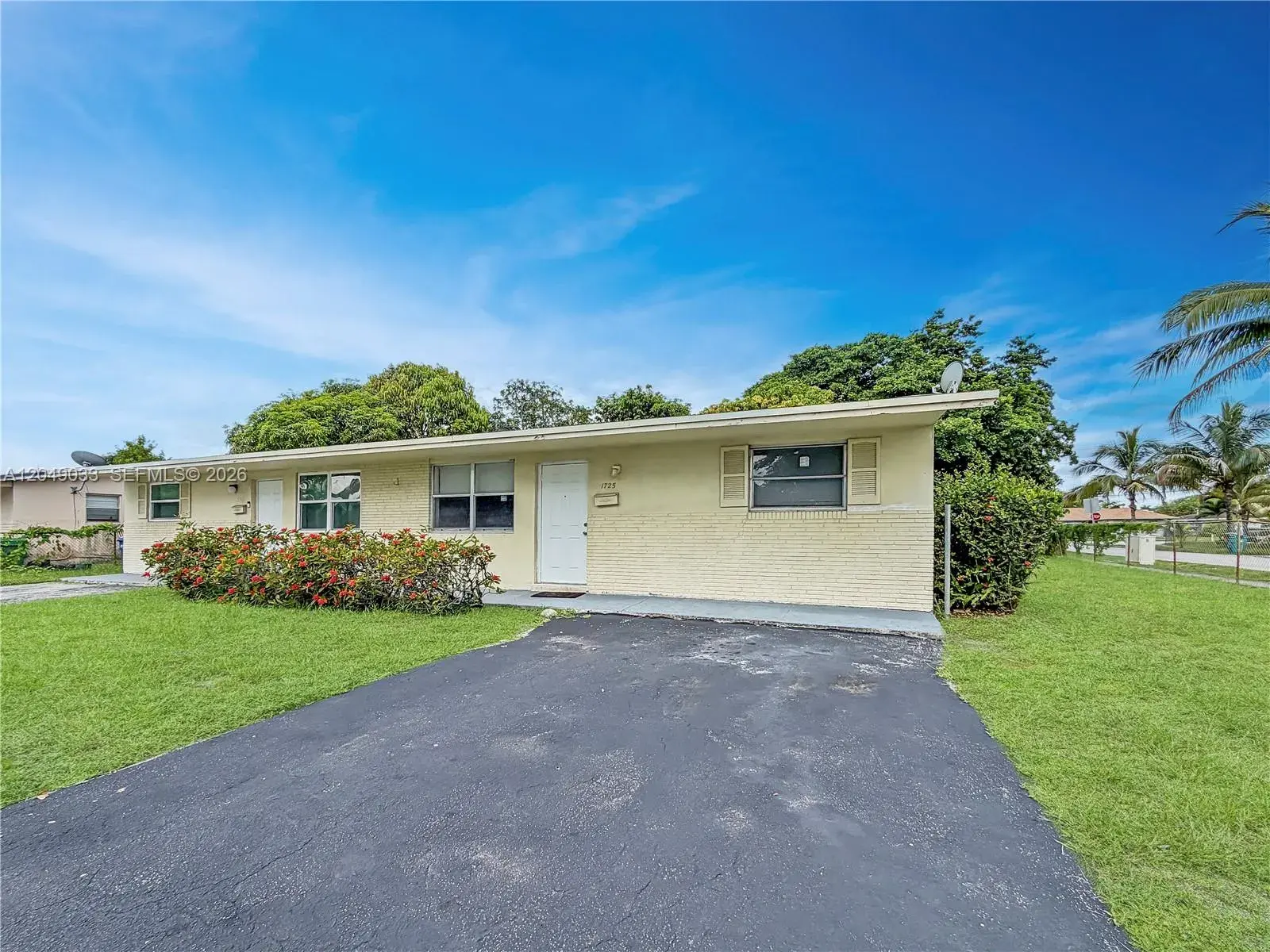 1725 NW 54th Ter # 1725, Lauderhill FL 33313