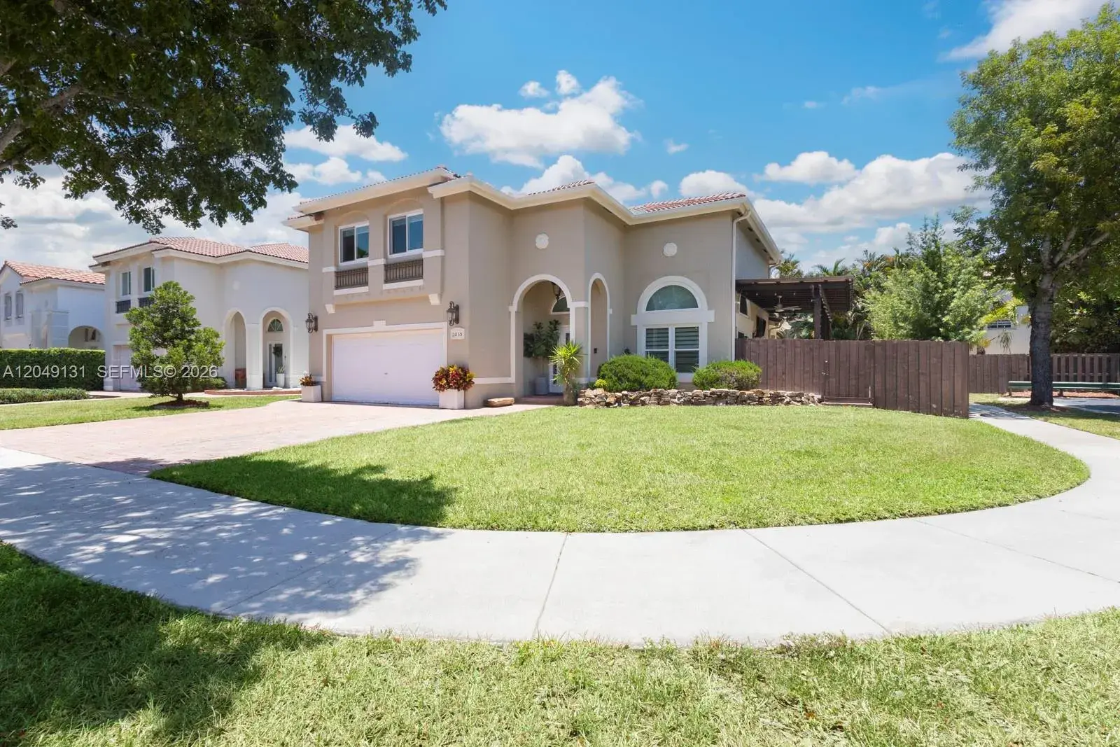 4 bedroom 3 bath Residential for sale at 11035 NW 47th Ln, Doral FL 33178