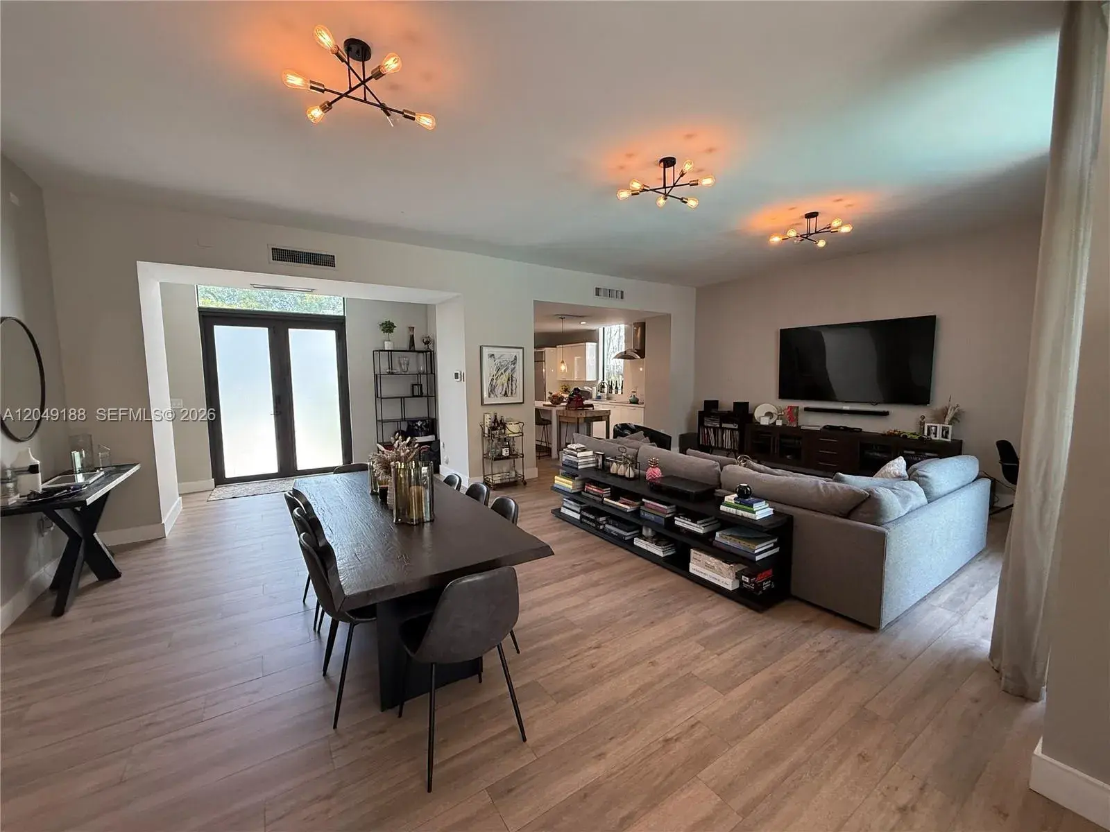 4 bedroom 3 bath Residential Lease for rent at 8631 Arboretum Ln, Miami FL 33138