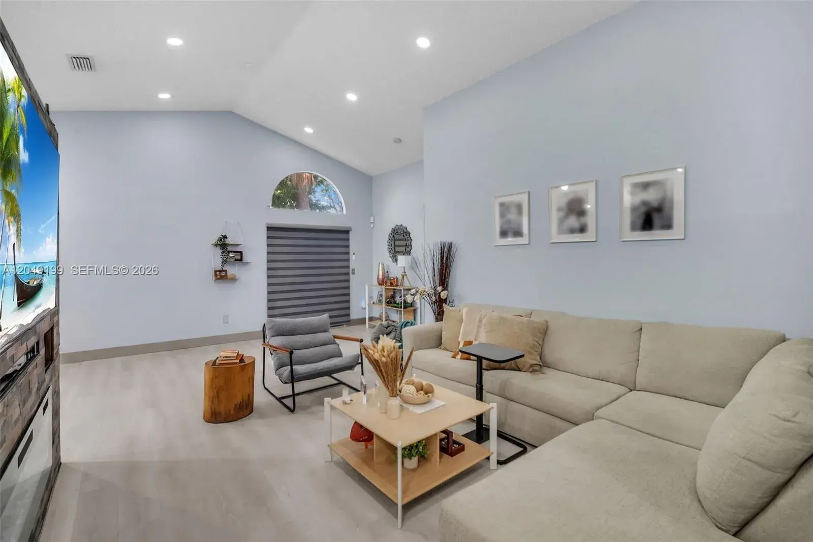 1108 E Jasmine Ln, North Lauderdale FL 33068