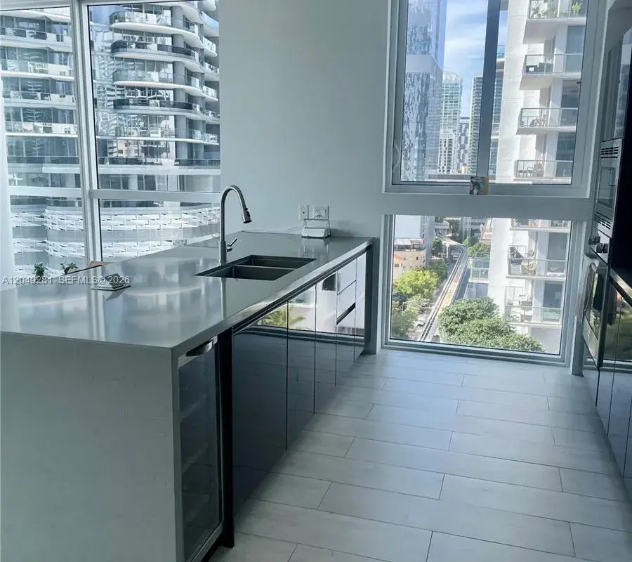 1080 Brickell Ave # 1709, Miami FL 33131