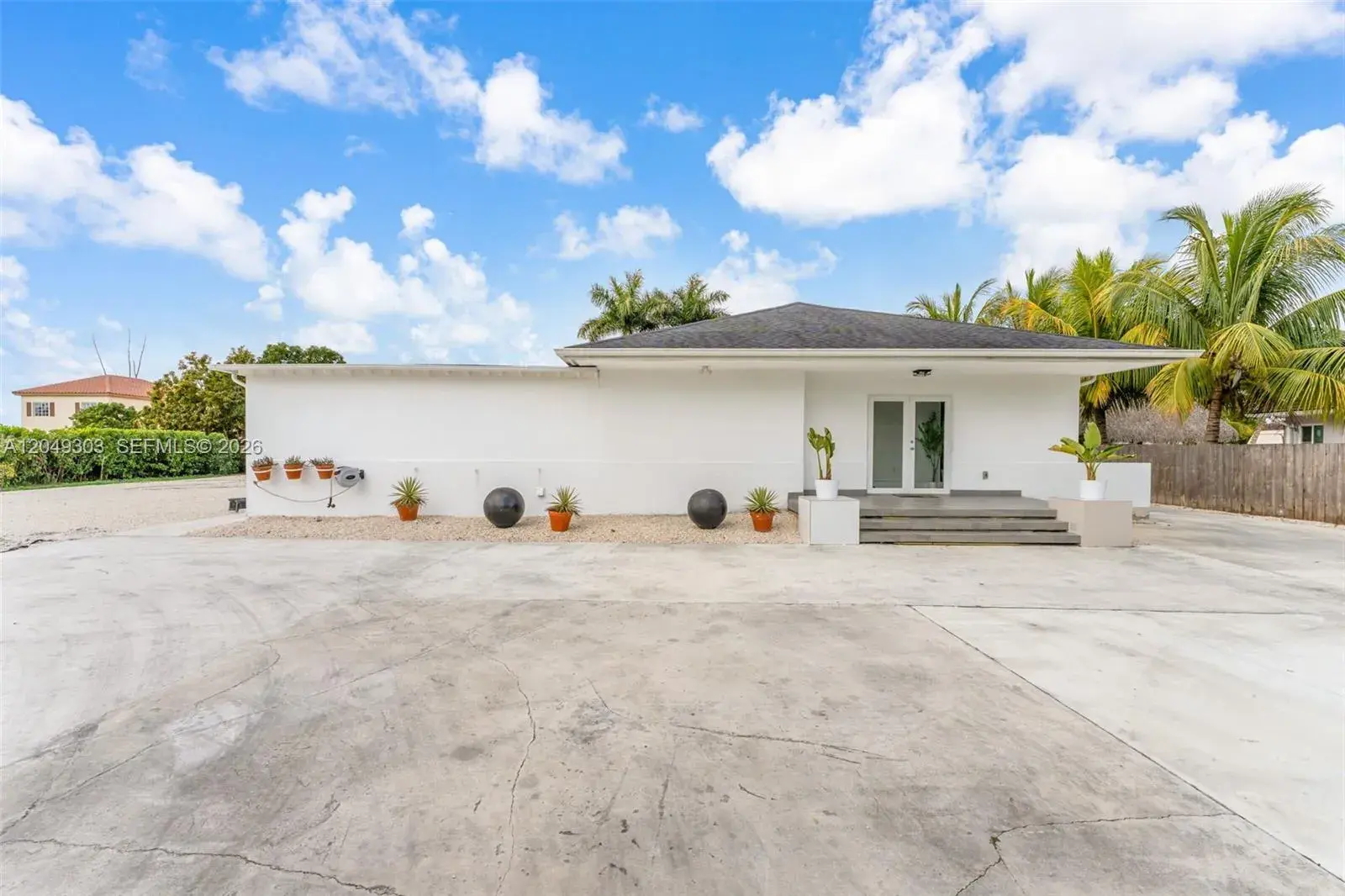 3 bedroom 3 bath Residential for sale at 32106 SW 206th Ave, Homestead FL 33030