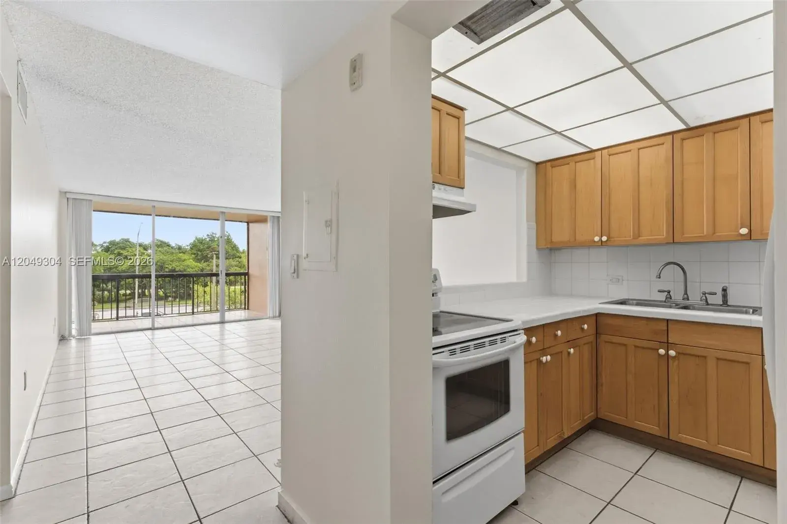 10425 SW 112th Ave # 302, Miami FL 33176