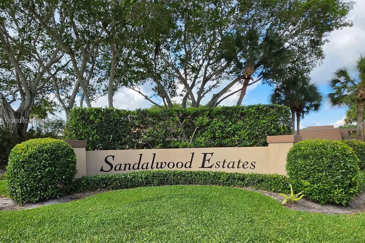 515 5th Ct, Palm Beach Gardens FL 33410