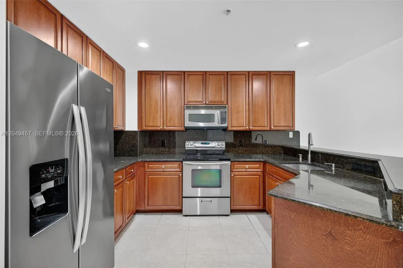 704 SW 1st Ave, Pompano Beach FL 33060