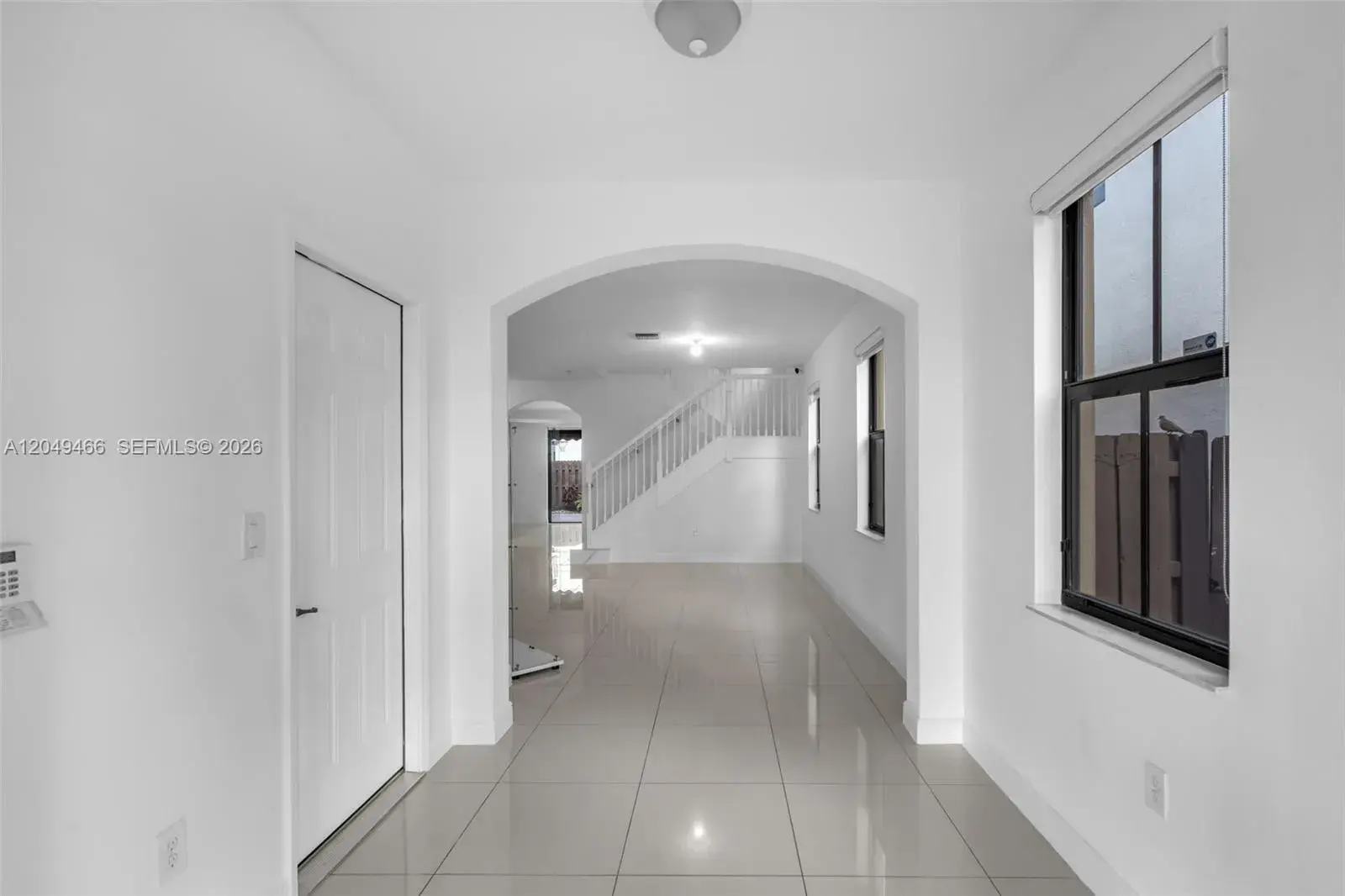 8850 NW 99th Path, Doral FL 33178