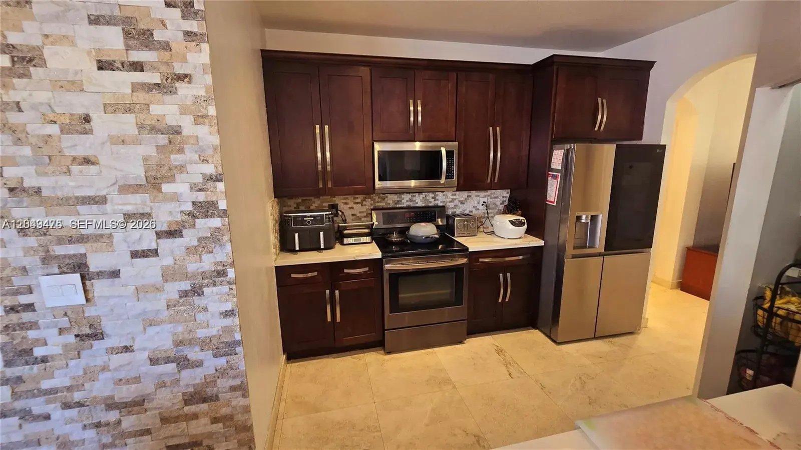 2105 NE 40th Ave, Homestead FL 33033
