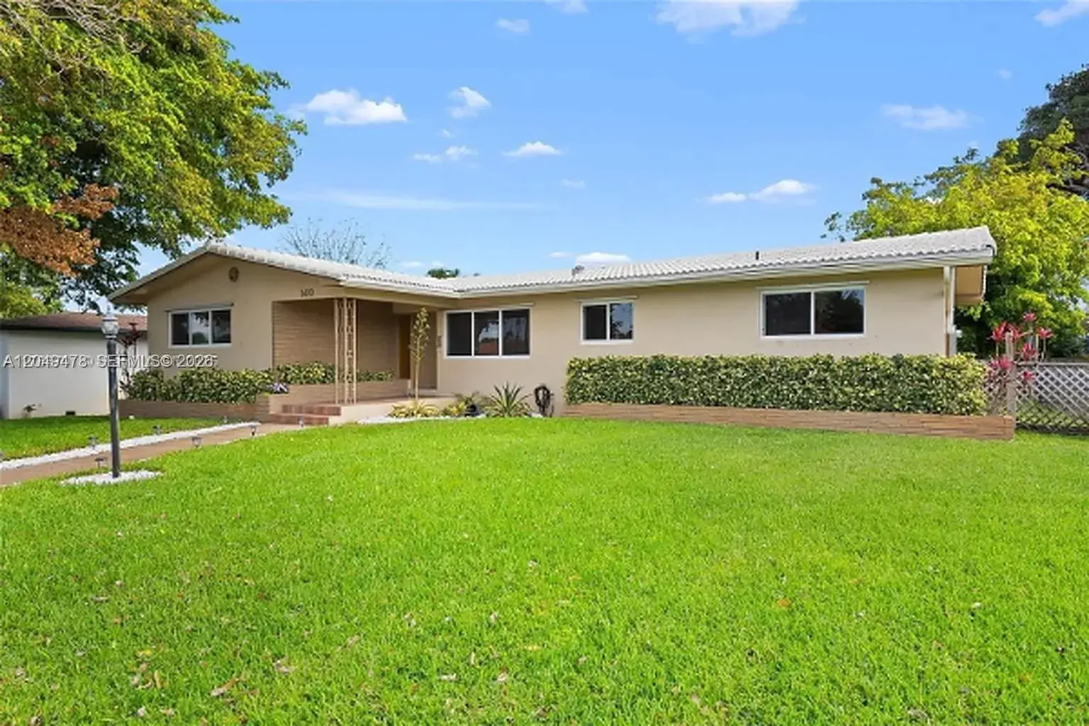 4 bedroom 2 bath Residential Lease for rent at 3410 Cleveland St, Hollywood FL 33021