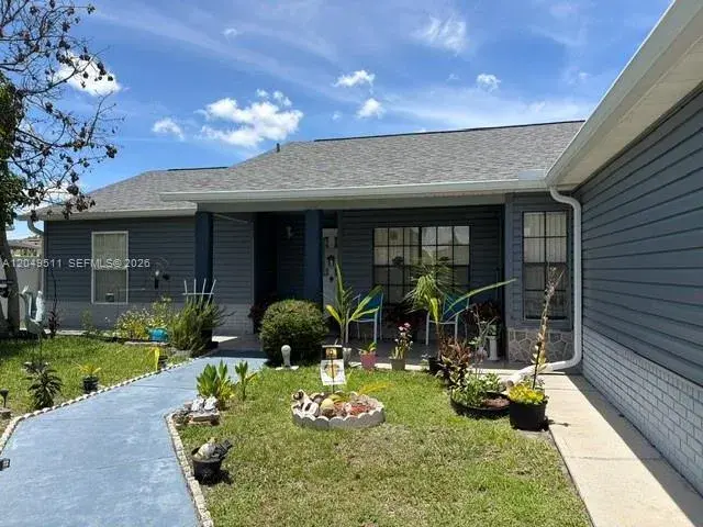 263 Cranbrook Dr, Kissimmee FL 34758