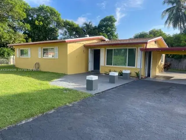 3 bedroom 2 bath Residential for sale at 1400 NW 15th Ct, Fort Lauderdale FL 33311