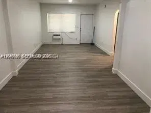30 S Shore Dr # 6, Miami Beach FL 33141