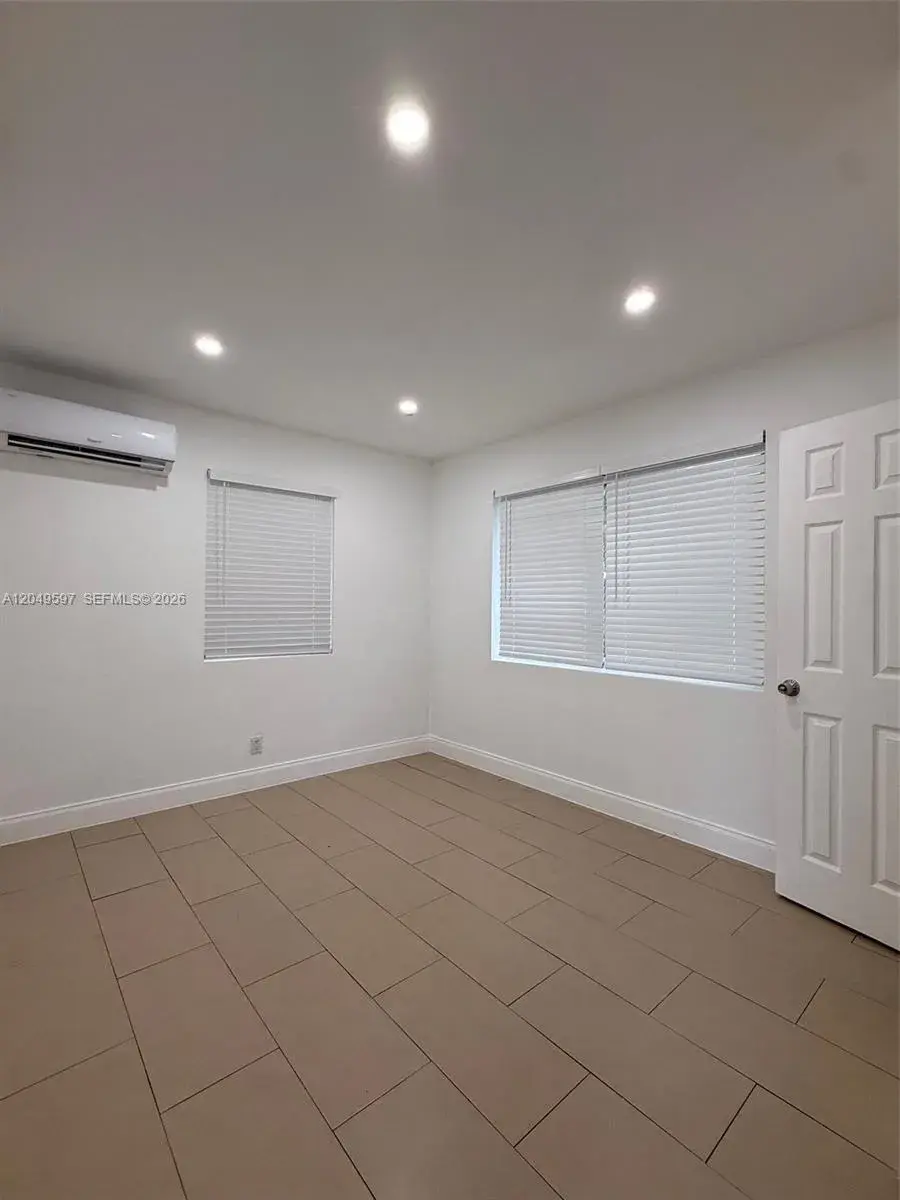 6723 NE Miami Pl # 6725, Miami FL 33138
