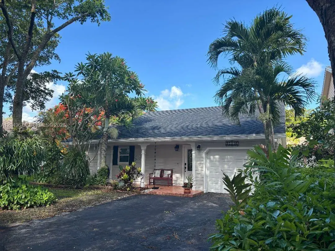 15110 SW 141st Ct, Miami FL 33186