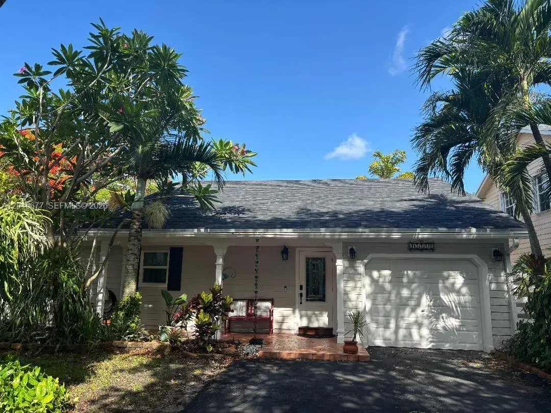 15110 SW 141st Ct, Miami FL 33186