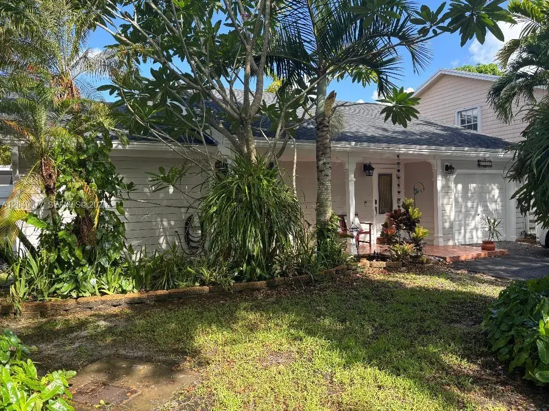 15110 SW 141st Ct, Miami FL 33186