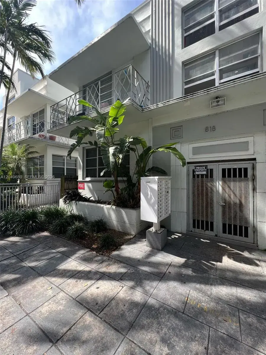 818 Pennsylvania Ave # 1, Miami Beach FL 33139