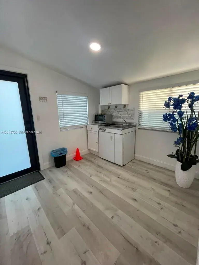 5615 Hope St # 1, Hollywood FL 33021