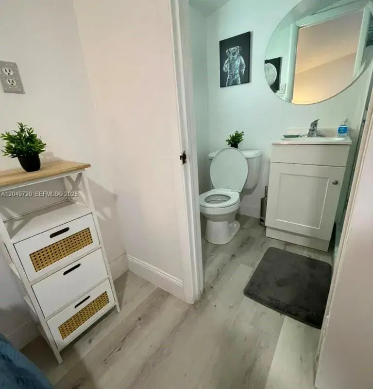 5615 Hope St # 1, Hollywood FL 33021